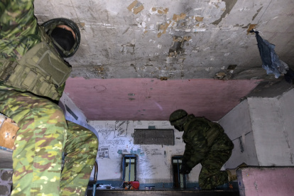 Los militares encontraron escondidos en varios lugares encaletados.
