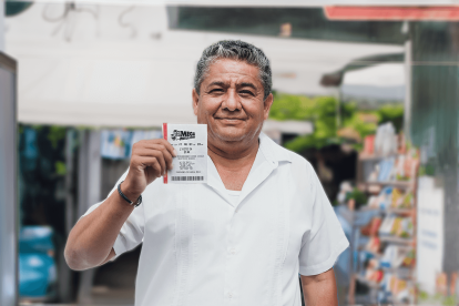 Ecuatorianos cruzan los dedos por el pozo de $264 millones del Mega Millions este viernes, gracias a TheLotter