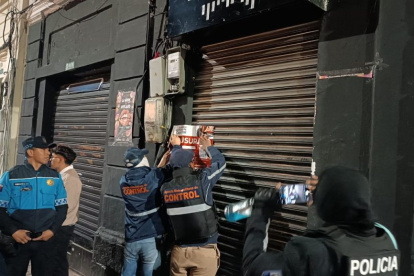 Uno de los negocios cerrados operaba en el sector de La Mariscal.