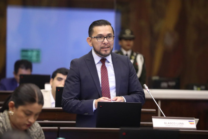 Blasco Luna, asambleísta del correísmo, planteó el cambio en el orden del día este 11 de junio.