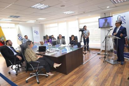 El Consejo ofreció incluir las sugerencias de los vocales y de observadores como la Comisión Cívica que vigilará el concurso de selección del nuevo fiscal.