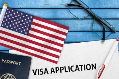 Miles de ciudadanos en Ecuador esperan con expectativa los resultados de la Lotería de Visas 2026.