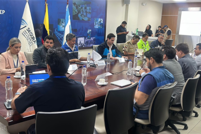 Autoridades de Guayaquil se reunieron en Segura EP para coordinar acciones contra la delincuencia.