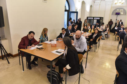 En el encuentro participó el alcalde Pabel Muñoz, secretarios de movilidad y líderes de organismos de tránsito.