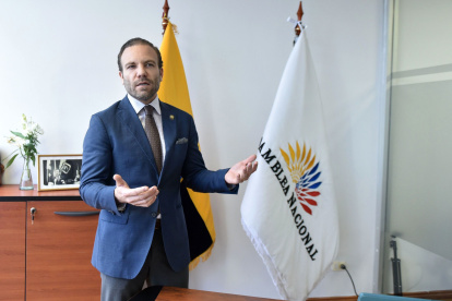 Juan José Reyes, legislador por ADN, preside la Comisión del Derecho a la Salud y Deporte de la Asamblea Nacional.