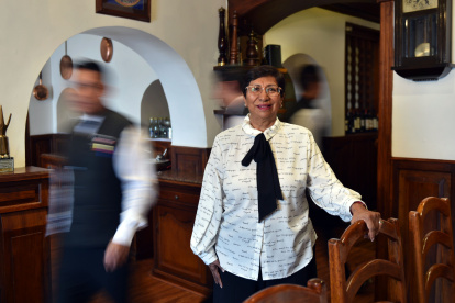 Azucena Aragón está al frente del Rincón de Francia