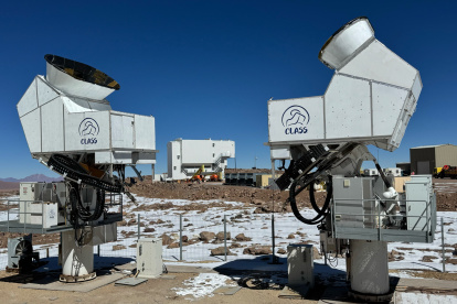 Los telescopios del proyecto CLASS pueden detectar señales cósmicas de luz de microondas procedentes del amanecer cómico.