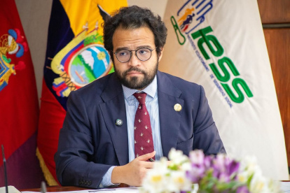 Edgar Lama, presidente del Directorio del IESS, durante su pronunciamiento sobre gestión institucional
