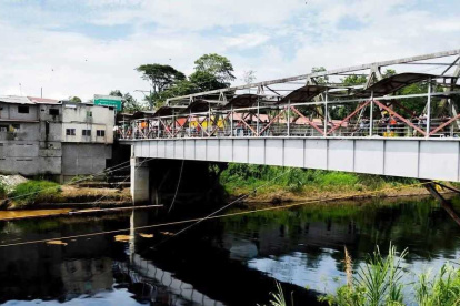Esmeraldas. Derrame en Esmeraldas, ocasionado por la rotura del SOTE.