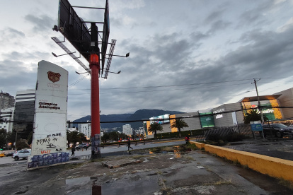 La falta de mantenimiento del estadio Olímpico Atahualpa generó polémica entre Municipio y la Concentración