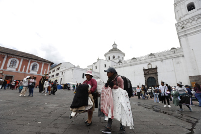 Dirigentes de comercio popular exigen diálogo con el Alcalde sobre el Plan de Comercio.