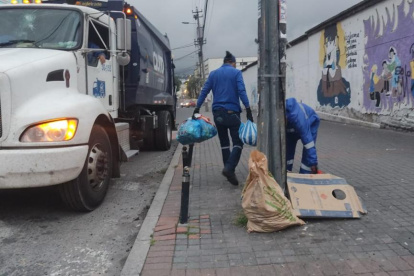 Quito aplicará nuevas tarifas para residuos no domiciliarios desde julio.