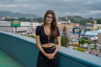 Estudios. Ayala cursa el quinto semestre de su carrera de Ingeniería en Ciencias de la Computación.