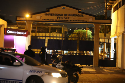 A las familias, comerciantes, docentes y estudiantes les preocupa que la violencia escale en la ciudadela Quisquís, rodeada de negocios, hogares y una facultad universitaria.