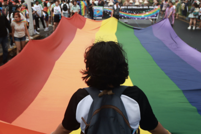 La lucha por los derechos LGTBQ continúa más allá del mes del Orgullo: apoyar también es un acto diario.