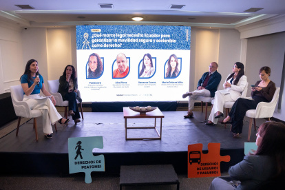 Uno de los temas que se trató fue el marco legal que necesita Ecuador para garantizar la movilidad segura.