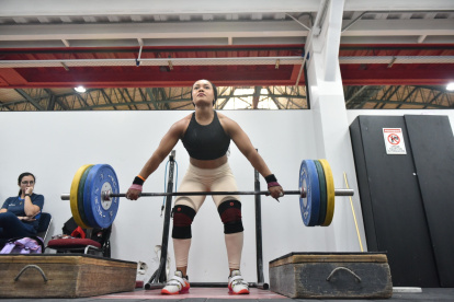 Neisi Dajomes suspendió sus entrenamientos en 2025 por lesiones y su plan de ser madre.