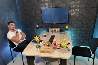 Carlos Scavone en el set de Armonía TV.