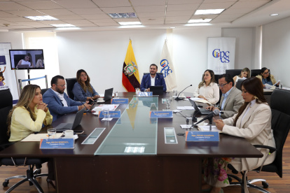 El Pleno del CPCCS aprobó las reformas del reglamento para el concurso de fiscal con cinco votos a favor.