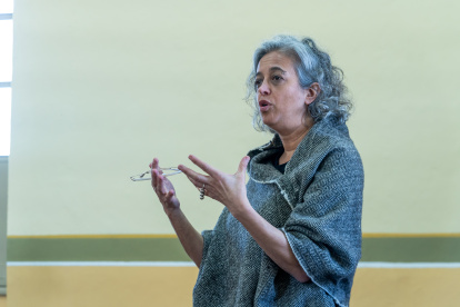 La escritora argentina es autora de ‘La biblioteca Roja’, ‘Páginas en negro’ y ‘El libro agotado’.