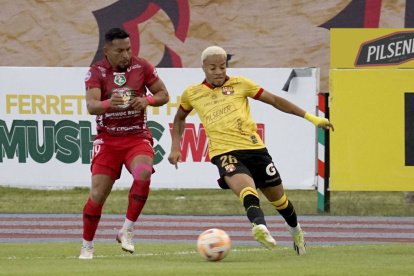 El partido entre Mushuc Runa y Barcelona SC se llevó a cabo en el Olímpico de Riobamba.