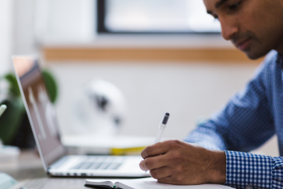 El método Pomodoro ayuda a evitar distracciones y fatiga mental, aumentando el enfoque y la productividad diaria