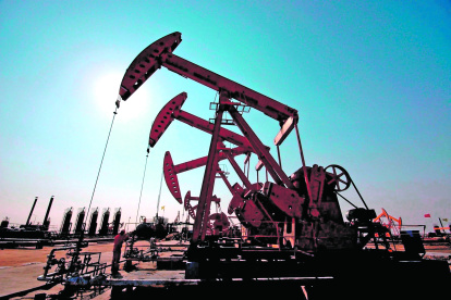 La extracción del petróleo se mantiene normal en el mundo.