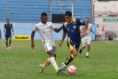 Delfín y Manta chocan en la fecha 18 de la LigaPro 2025.