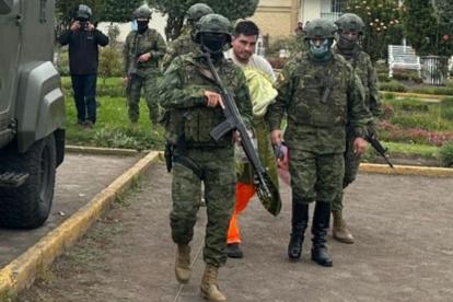 Dos días después del ataque en la cárcel de Riobamba, Daniel Salcedo fue trasladado a Quito.