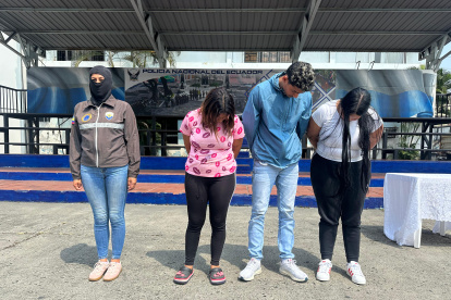 Los detenidos operaban una casa de citas clandestina.