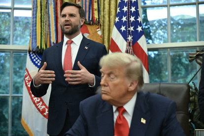 El senado de EEUU entra en lo más candente del debate sobre ley presupuestaria de Trump.