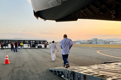 Un nuevo grupo de 80 ciudadanos ecuatorianos fue deportado desde Estados Unidos