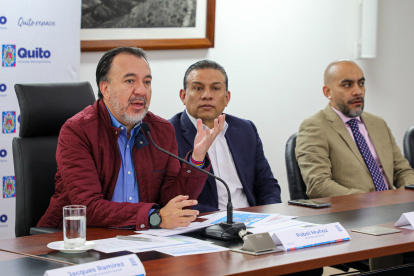 Se cambió de funcionarios en cuatro administraciones zonales.