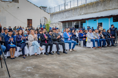 Un área de la ex cárcel de Latacunga fue regenerada para convertirse en un centro temporal de acogida.