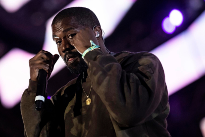 Fotografía de archivo del rapero estadounidense Kanye West.