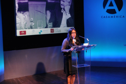 Entre las autoras nominadas se encuentra la periodista y autora peruana Gabriela Weiner.