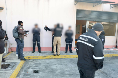 Agentes de Fiscalía y Policía ejecutaron allanamientos en cuatro provincias por el caso Depuración Azul,