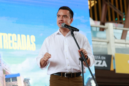 El Gobierno de Daniel Noboa usa la publicidad institucional para premiar o castigar a los medios según sus líneas editoriales sean afines o críticas al régimen.