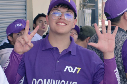 La mamá de Dominique Serrano, asambleísta de ADN, fue asesora de Eckenner Recalde, en el período anterior.