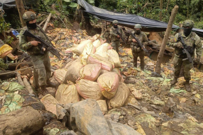 Incautación. El Ejército destruyó el material aurífero y maquinaria, en Mina Vieja donde falleció un militar por una trampa explosiva.