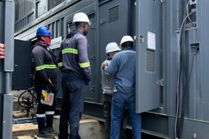 Los trabajos que se realizan en la central Esmeraldas III, la cual debe aportar 91 MW al Sistema Nacional Interconectado.