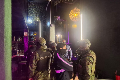 Se realizó un operativo en el sector de La Mariscal para reforzar la seguridad y el orden en espacio público.