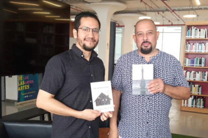 Pedro Mujica y Jorge Tigrero renuevan la poesía ecuatoriana con propuestas que cruzan arte, tecnología y docencia