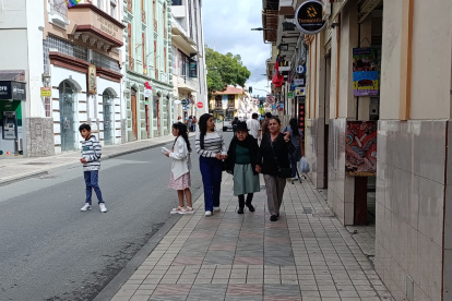 Situación. Expertos sugieren fortalecer la atención en salud e integrar a la comunidad a los adultos mayores.
