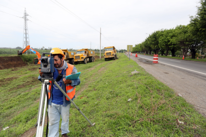 La construcción del cuarto y quinto tramo avanza junto a la Prefectura del Guayas y el MTOP