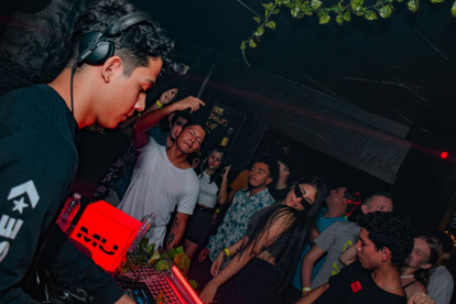 En Guayaquil, la cabina se ha transformado en una plataforma de emprendimiento y cultura