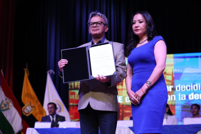 El tercero en la terna para la Judicatura Walter López recibió sus credenciales como asambleísta alterno el 28 de abril de 2025