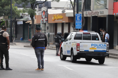 Amenaza de artefacto explosivo se dio en reconocido restaurante en Urdesa, Guayaquil
