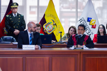 José Suing, presidente encargdo de la Corte Nacional, renueva su confianza a Mario Godoy.