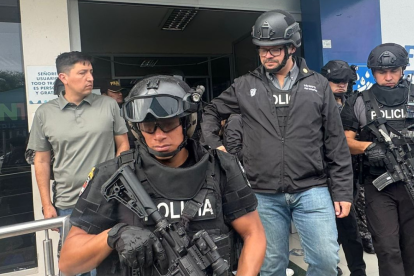 El ministro del Interior, John Reinberg, oficializó en control de la Agencia de Tránsito de Manta